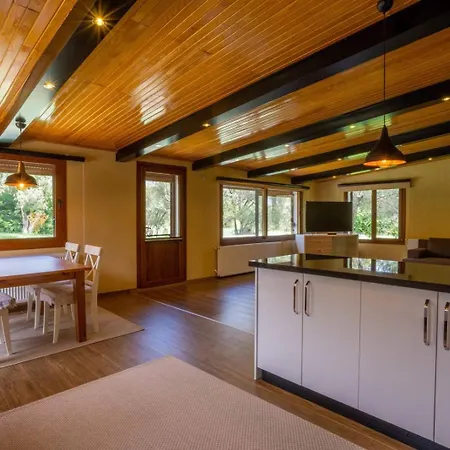 Alegorri Homes Bed and Breakfast